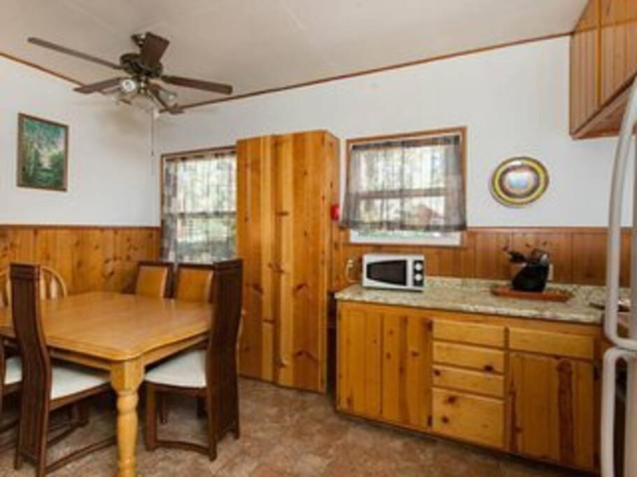 Green Cabin In Big Bear Lake 3 Bdr Pets Friendly Біг-Беар-Сіті Екстер'єр фото